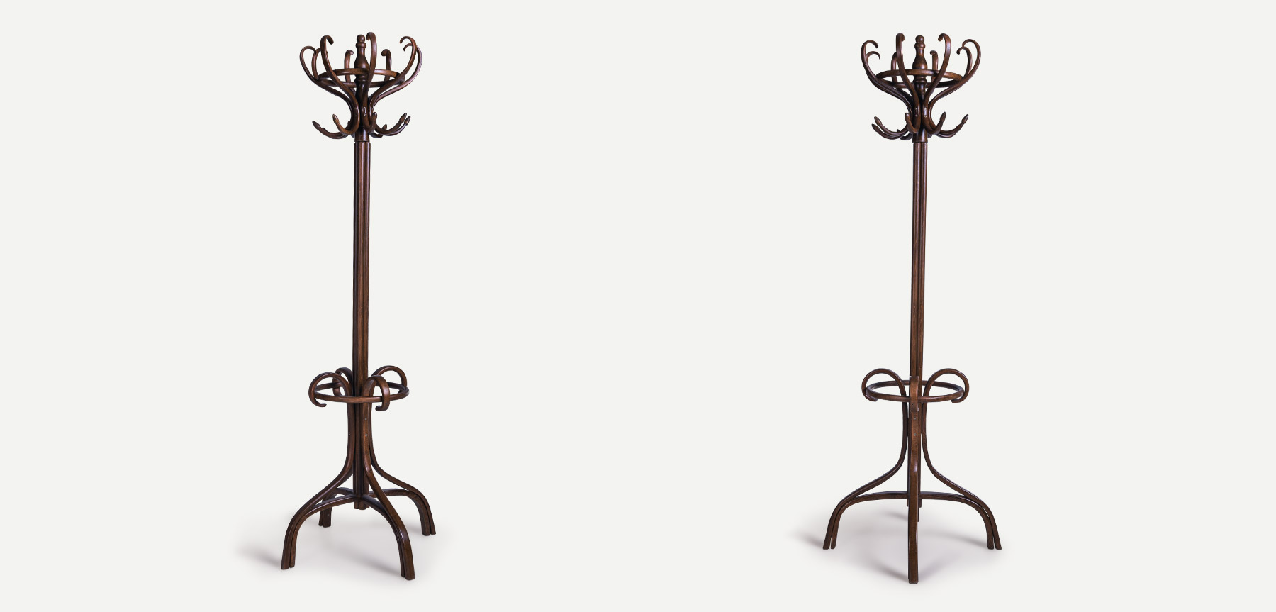 8'li ahşap thonet askılık resmi