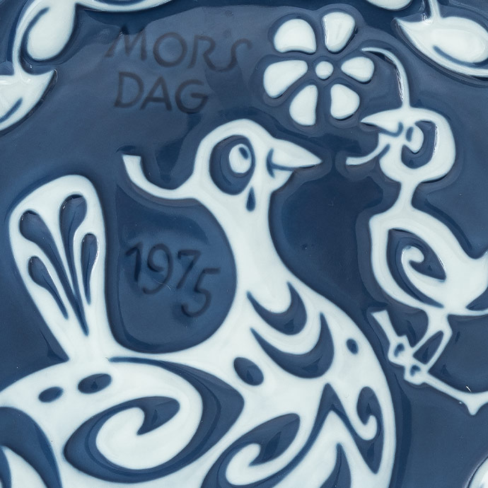 royal copenhagen mors dag koleksiyon tabağı resmi