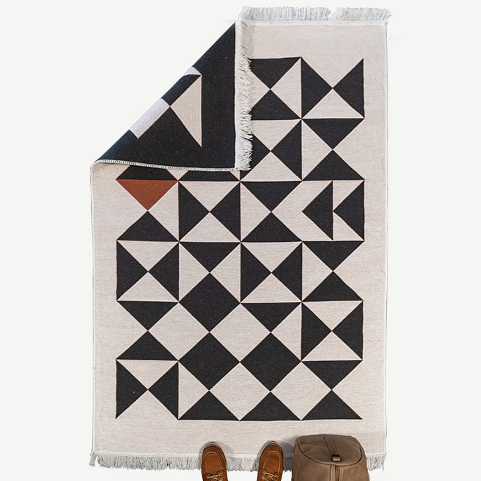 midcentury cross major kilim serisi resmi