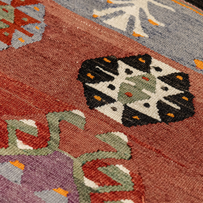 vintage uşak el dokuması kilim 2,21 m2 resmi