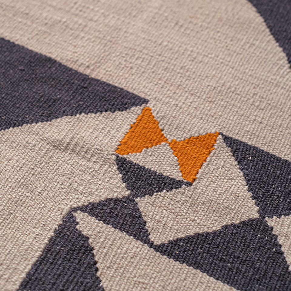 cross golden ratio el dokuması kilim 81x146, 1,17 m2 resmi